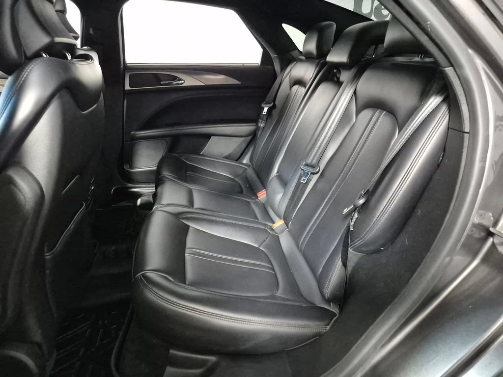 Used 2018 Lincoln MKZ Premiere w/ Magnetic Appearance Package FWD image 23