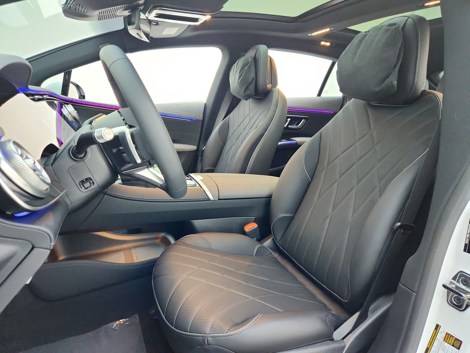 New 2026 Mercedes-Benz EQS 580 4MATIC Sedan image 17