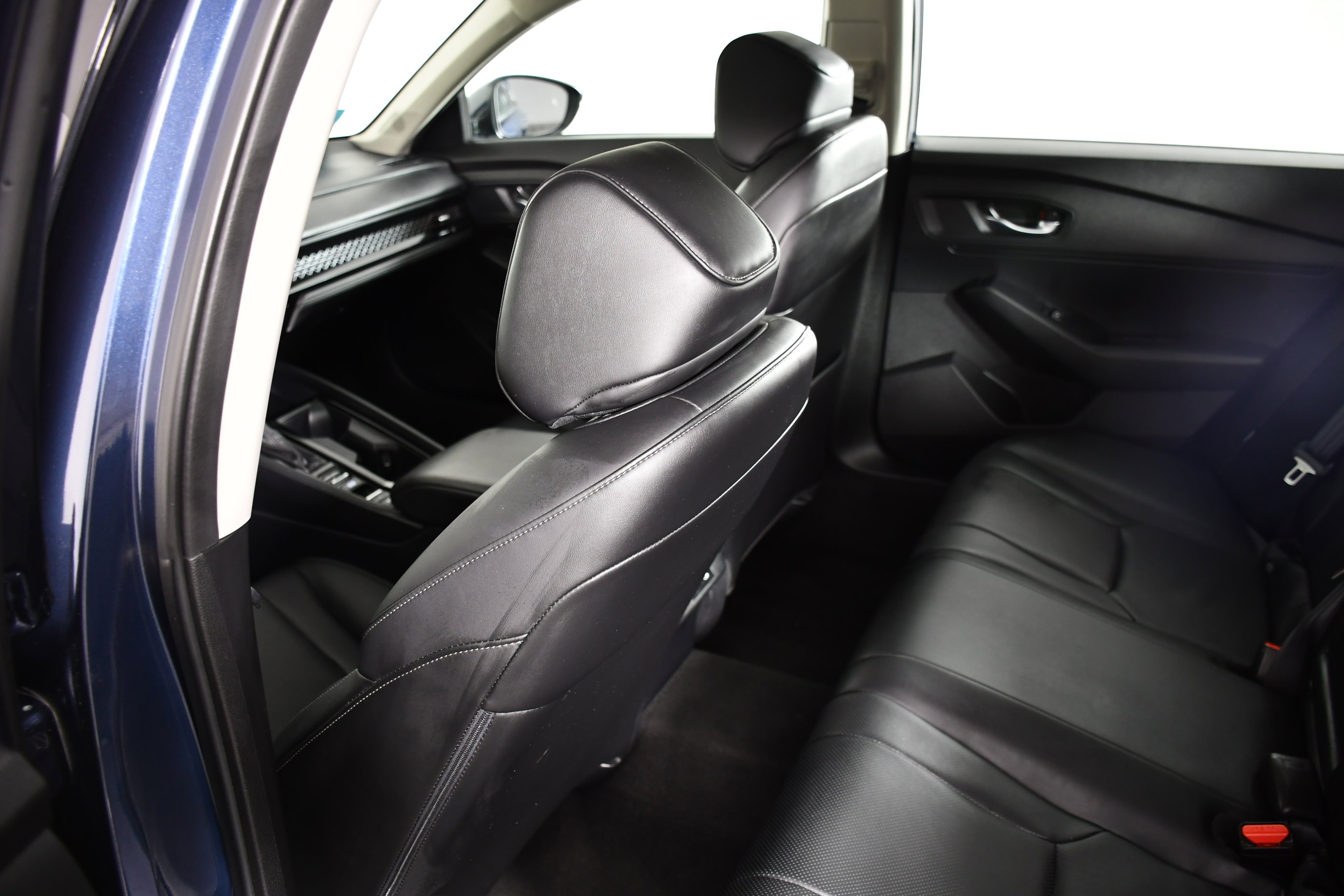 Certified 2025 Honda Accord EX-L image 47