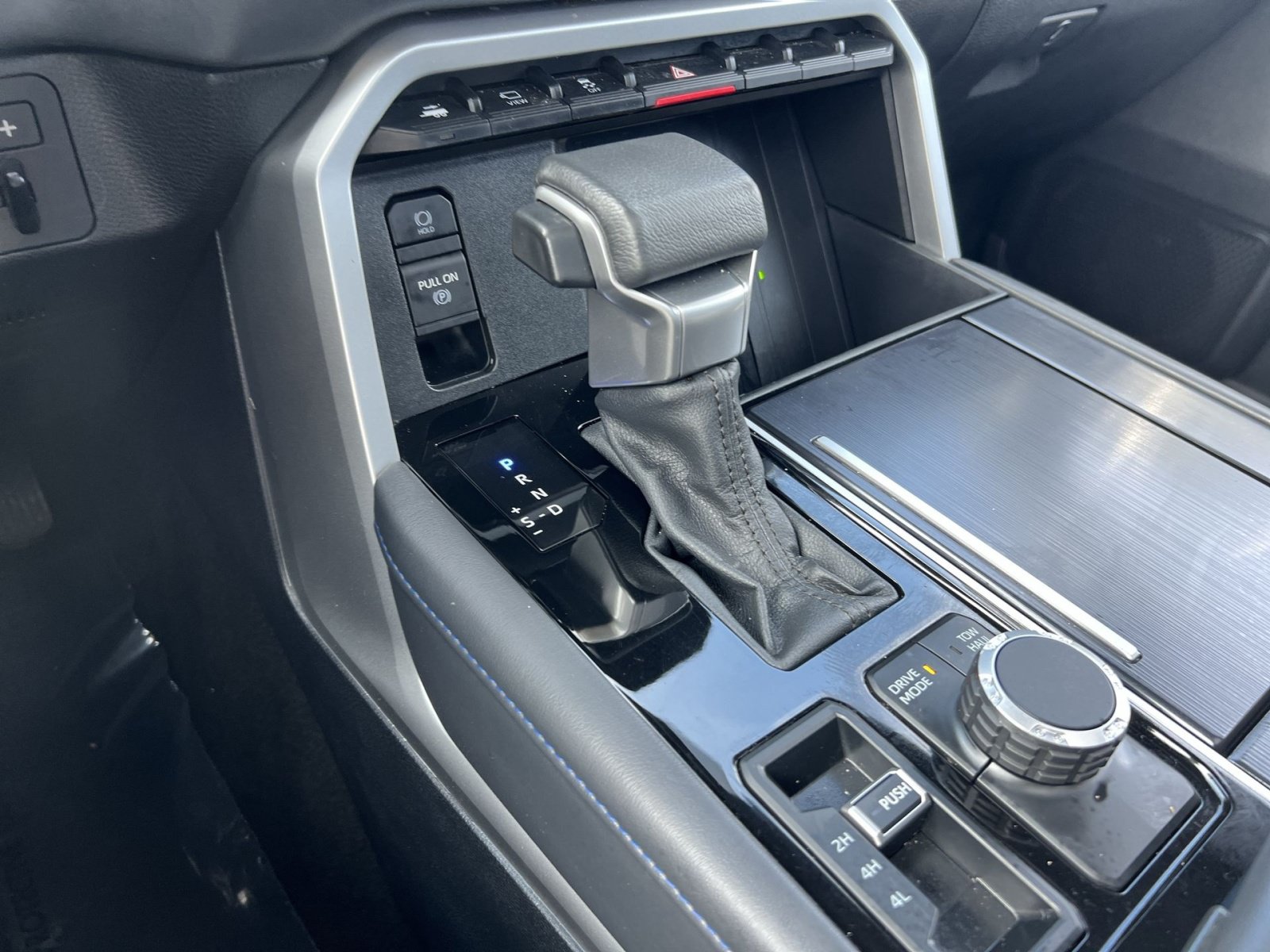 Used 2023 Toyota Tundra Platinum AWD/4WD image 38