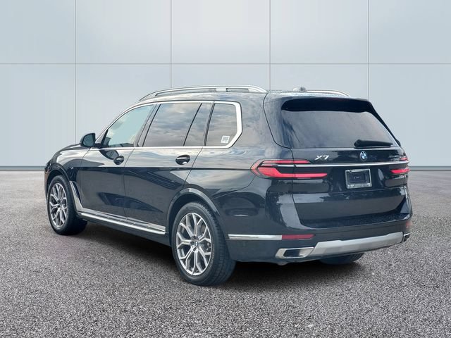 Used 2024 BMW X7 xDrive40i AWD/4WD image 6