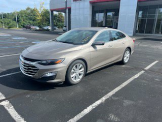 Used 2025 Chevrolet Malibu LT