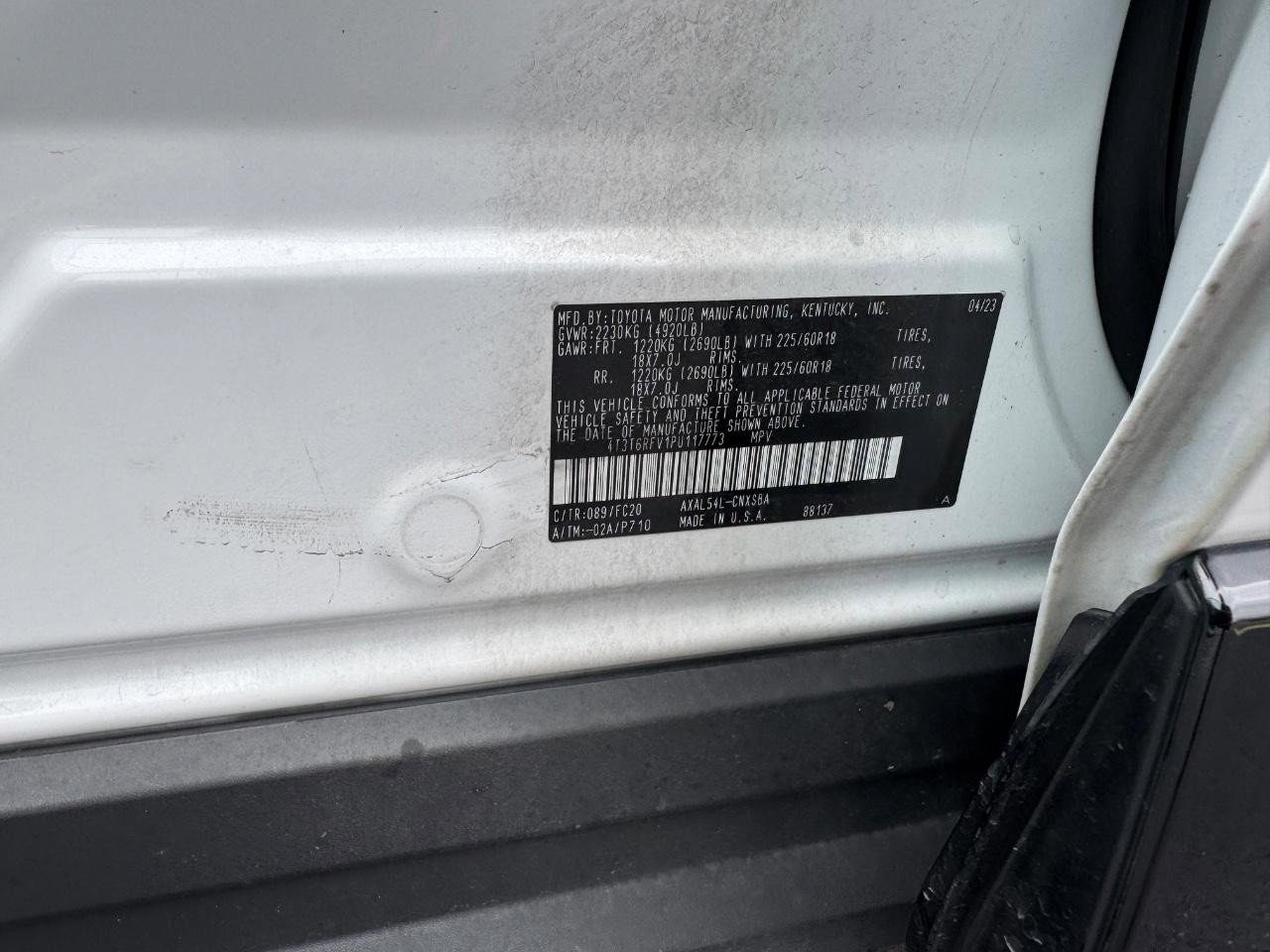 Used 2023 Toyota RAV4 SE image 25