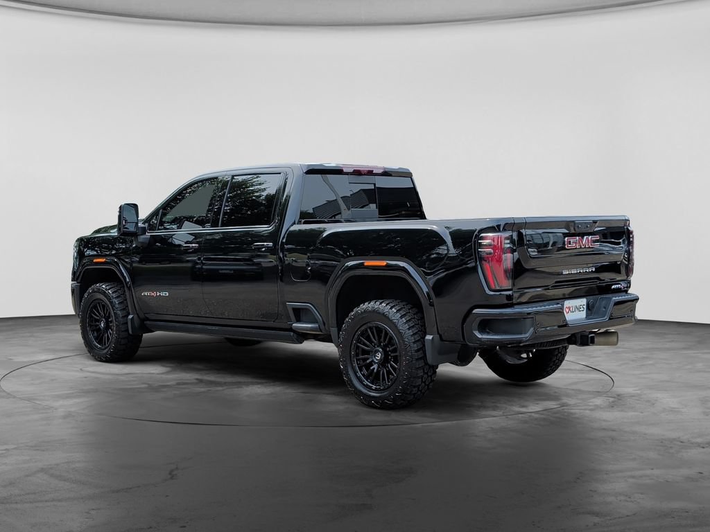 Used 2025 GMC Sierra 3500 AT4 w/ AT4 Premium Plus Package AWD/4WD image 5