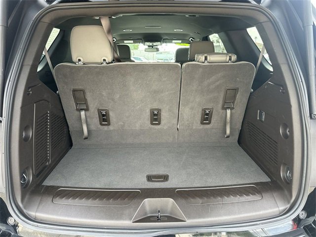 Used 2023 GMC Yukon SLT image 25