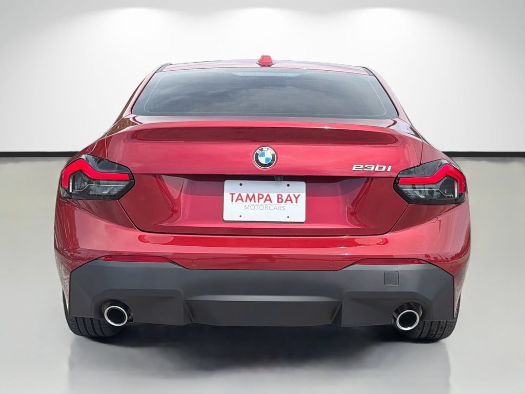 Used 2025 BMW 230i Coupe RWD image 4
