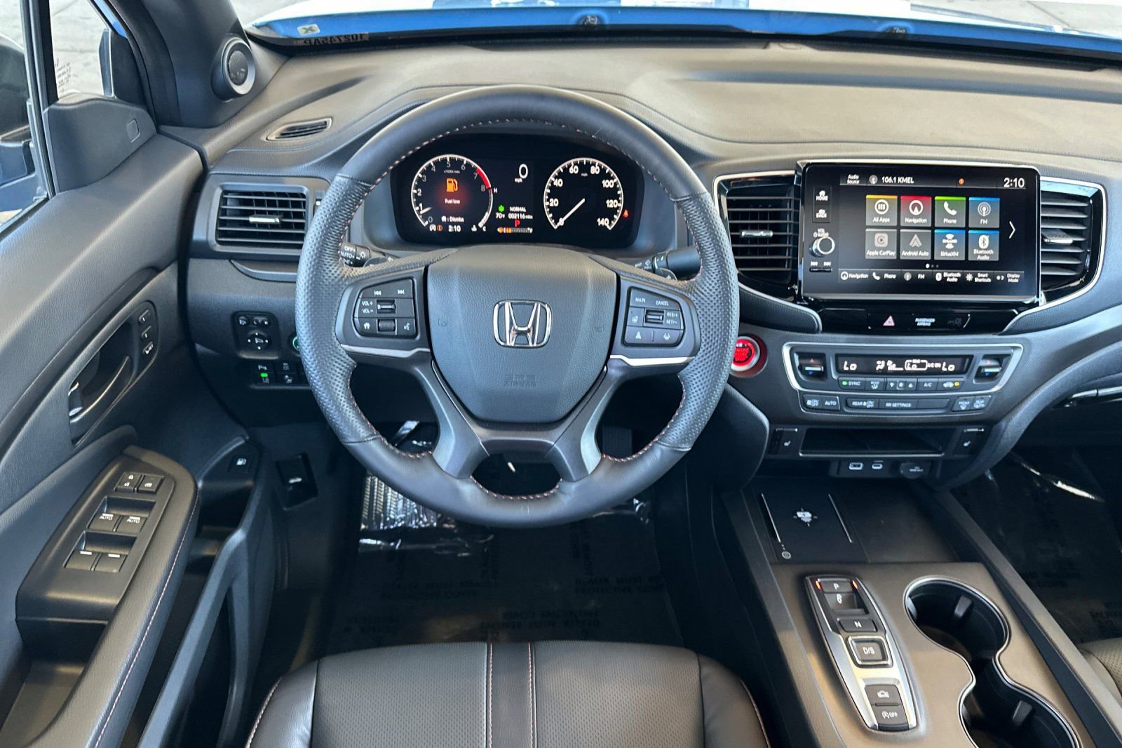 Used 2025 Honda Ridgeline TrailSport image 16