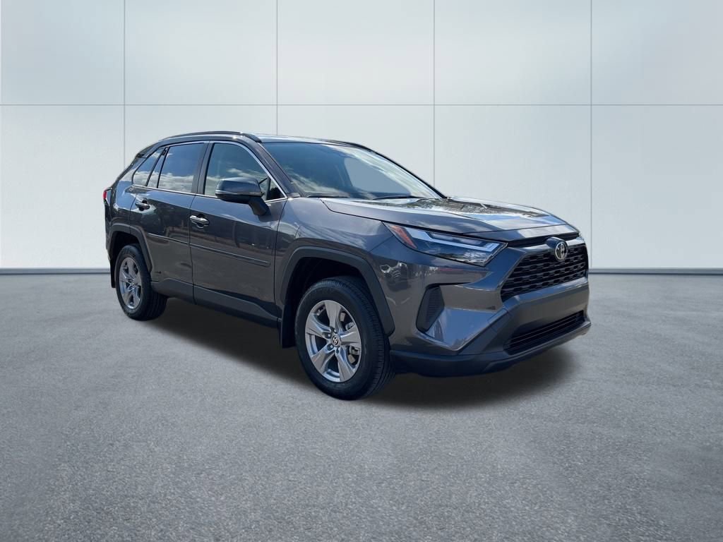 Certified 2025 Toyota RAV4 XLE image 4