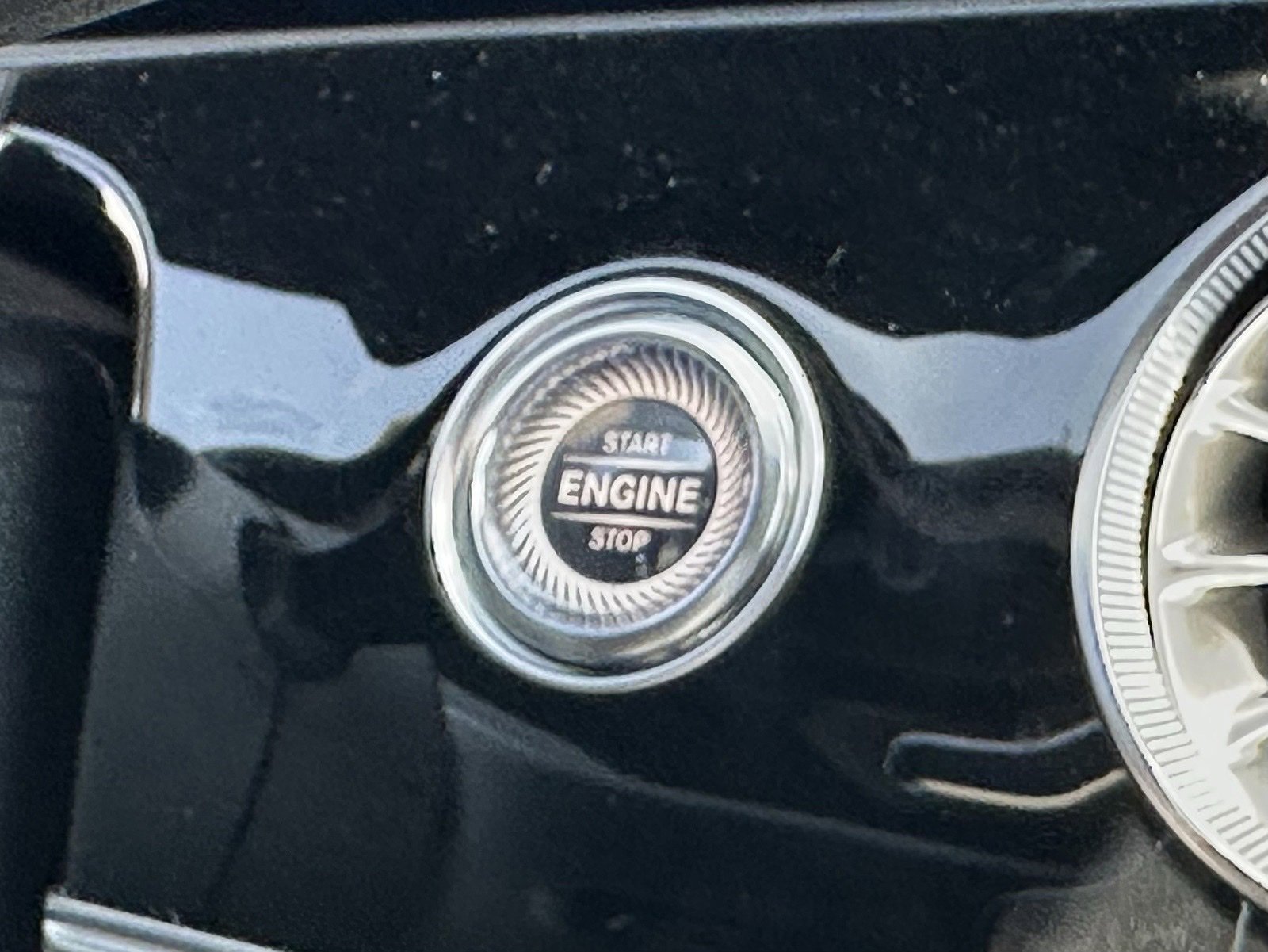 Used 2024 Mercedes-Benz AMG GT 43 image 22