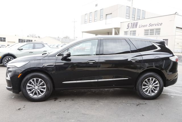 Used 2022 Buick Enclave Essence FWD image 8