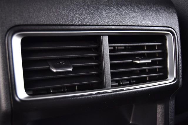 New 2026 Volkswagen Atlas Cross Sport SE image 23