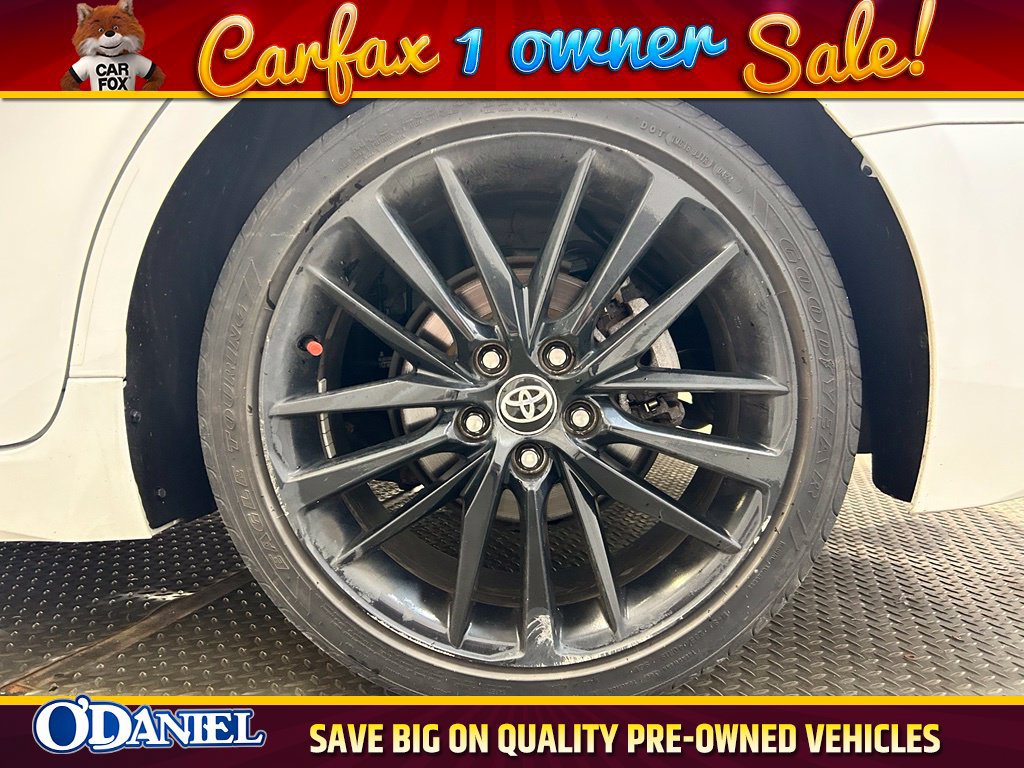 Used 2023 Toyota Camry XSE FWD image 9