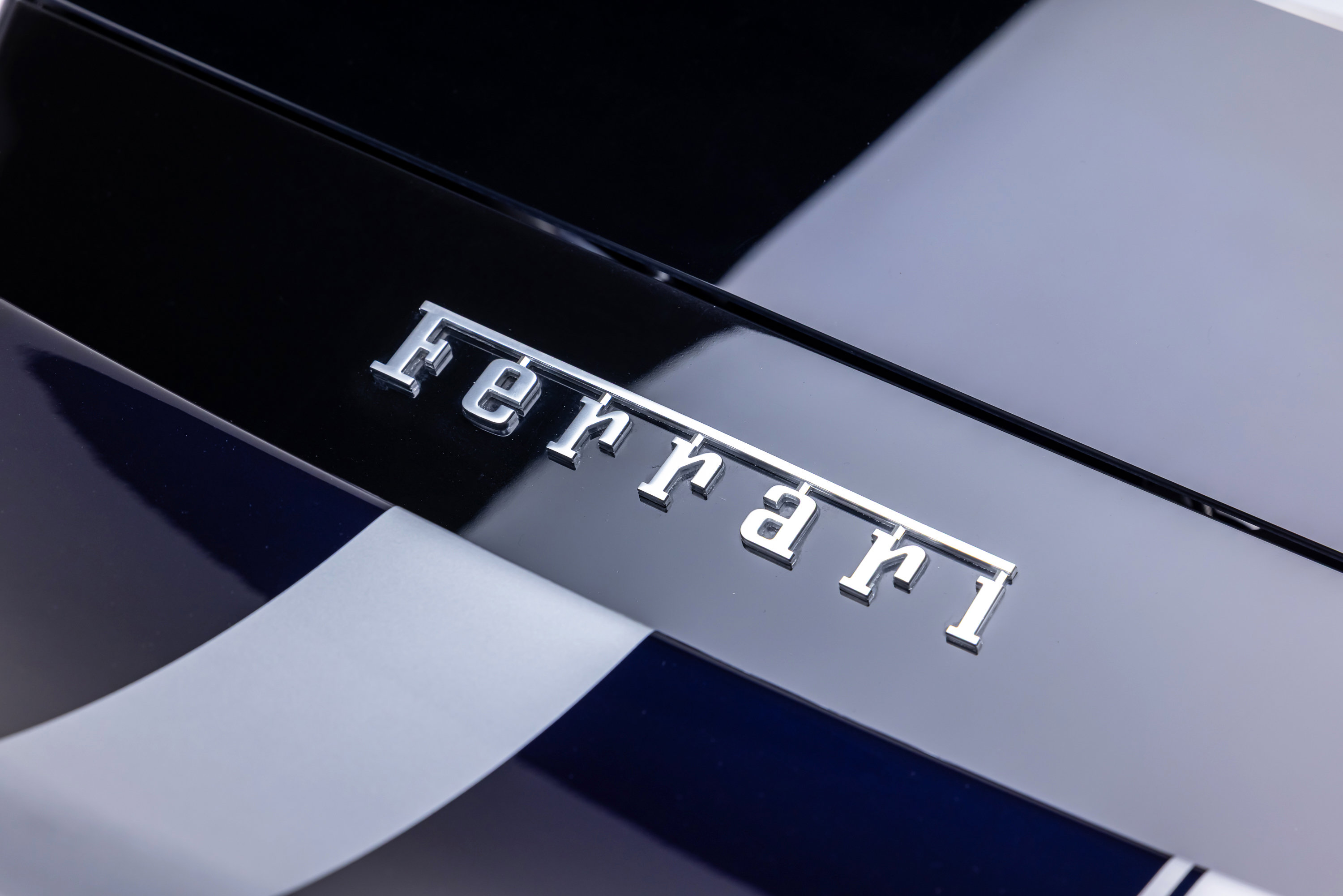 Certified 2020 Ferrari 488 Pista Coupe RWD image 33
