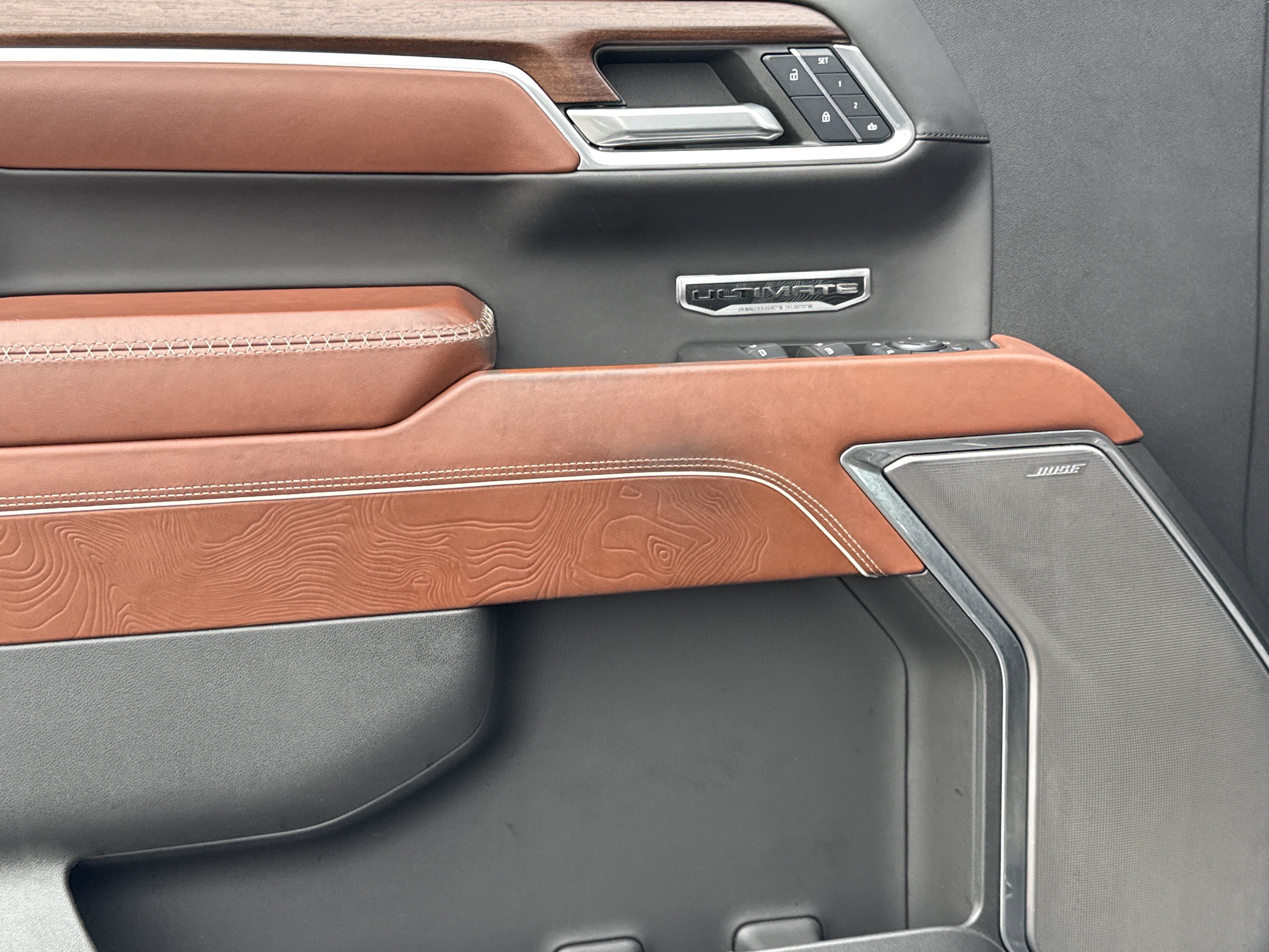 Used 2024 GMC Sierra 1500 Denali Ultimate image 14