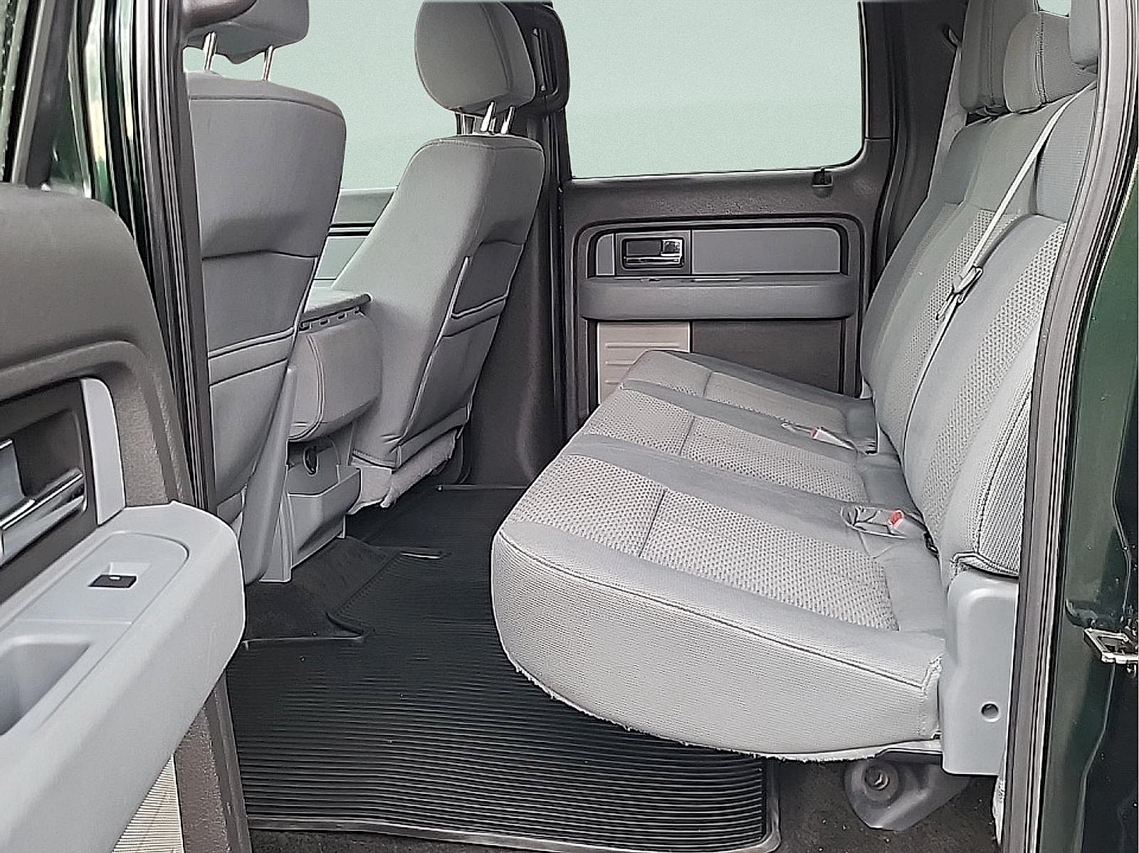 Used 2014 Ford F150 XLT w/ Equipment Group 302A Luxury AWD/4WD image 12