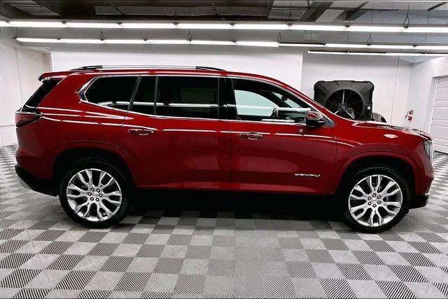 Used 2025 GMC Acadia Denali w/ Super Cruise Package image 15