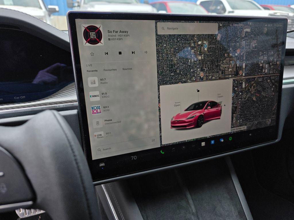 Used 2021 Tesla Model S Plaid image 15