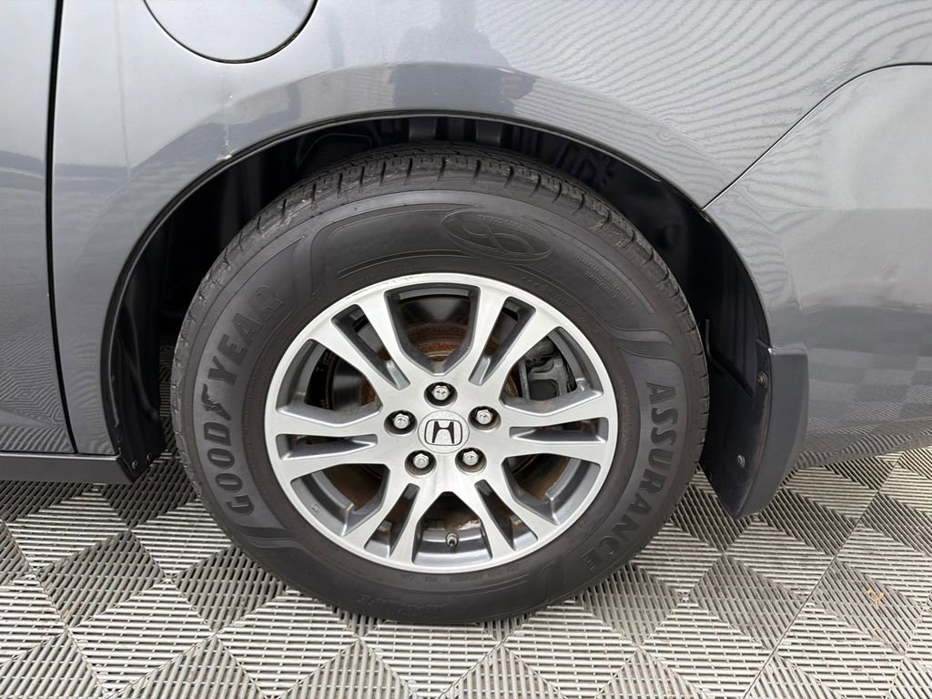 Used 2013 Honda Odyssey EX image 19