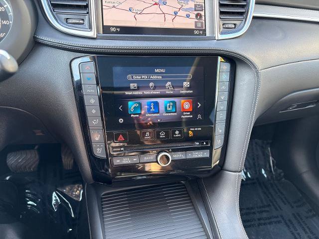 Certified 2020 INFINITI QX50 Sensory w/ Climate Package AWD/4WD image 17