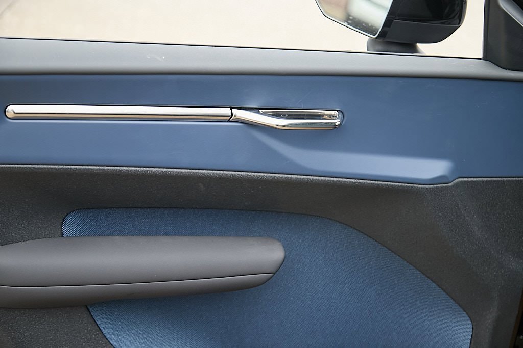 New 2026 Volvo EX30 Plus image 8