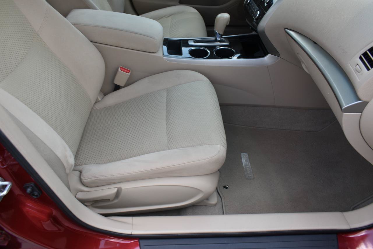 Used 2014 Nissan Altima 2.5 FWD image 28