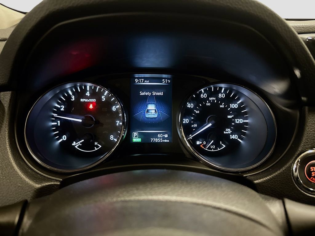 Used 2017 Nissan Rogue SV image 14