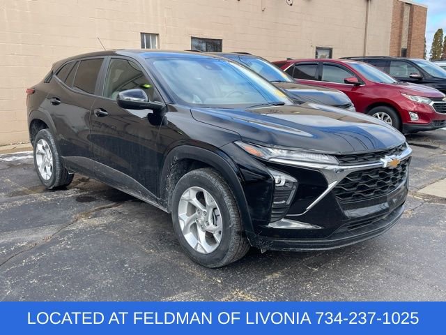 Certified 2024 Chevrolet Trax LS w/ LS Convenience Package image 4