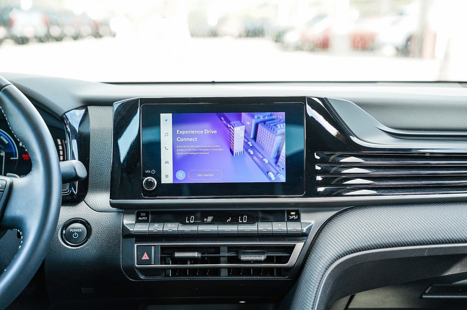 Used 2025 Toyota Camry SE image 14