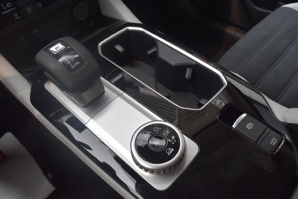 New 2026 Mitsubishi Outlander SE AWD/4WD image 19