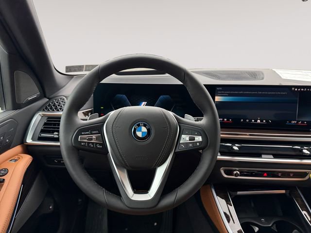 New 2026 BMW X5 xDrive50e w/ Climate Comfort Package AWD/4WD image 12