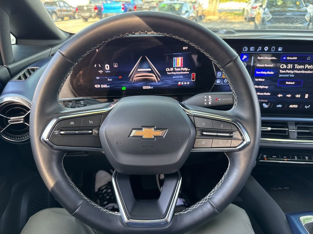 Used 2025 Chevrolet Equinox EV LT w/ Convenience Package FWD image 51