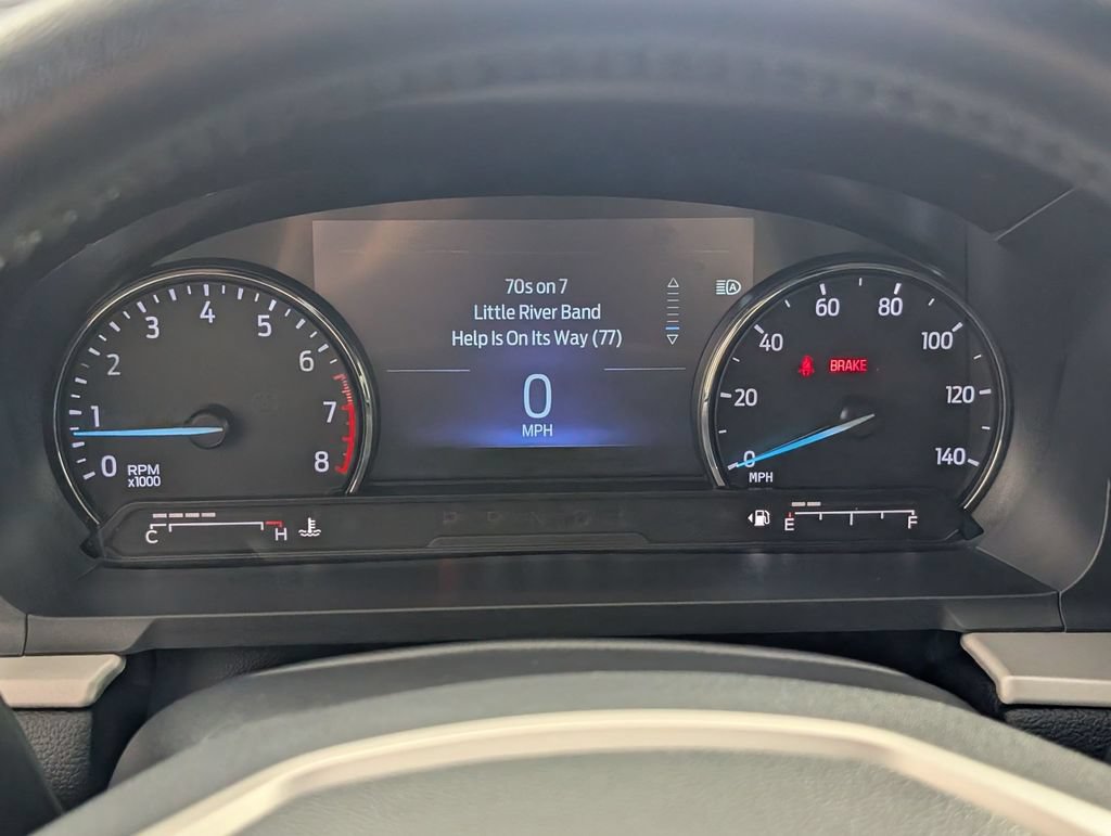 Used 2023 Ford Explorer XLT AWD/4WD image 18