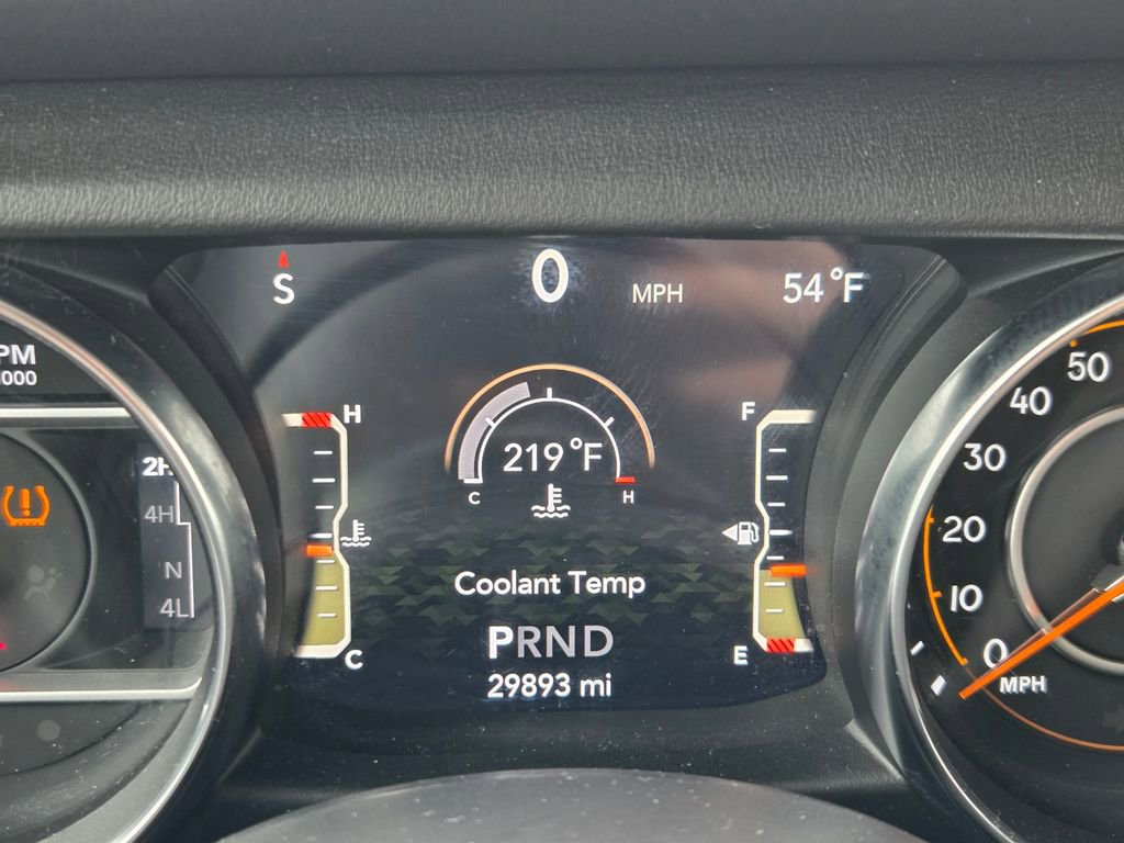 Used 2021 Jeep Wrangler Unlimited Sahara w/ Dual Top Group image 26