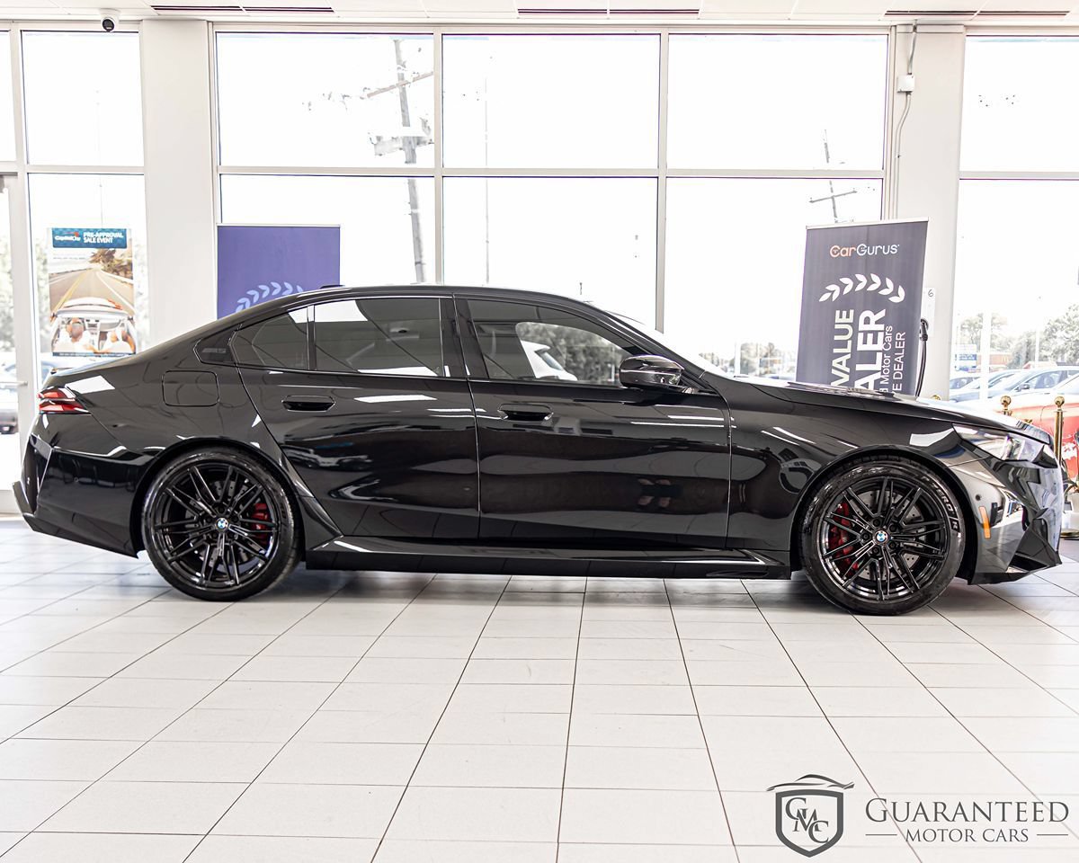 Used 2026 BMW M5 w/ Executive Package AWD/4WD image 9