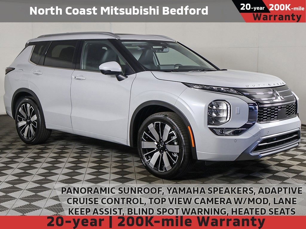 New 2025 Mitsubishi Outlander SEL image 1