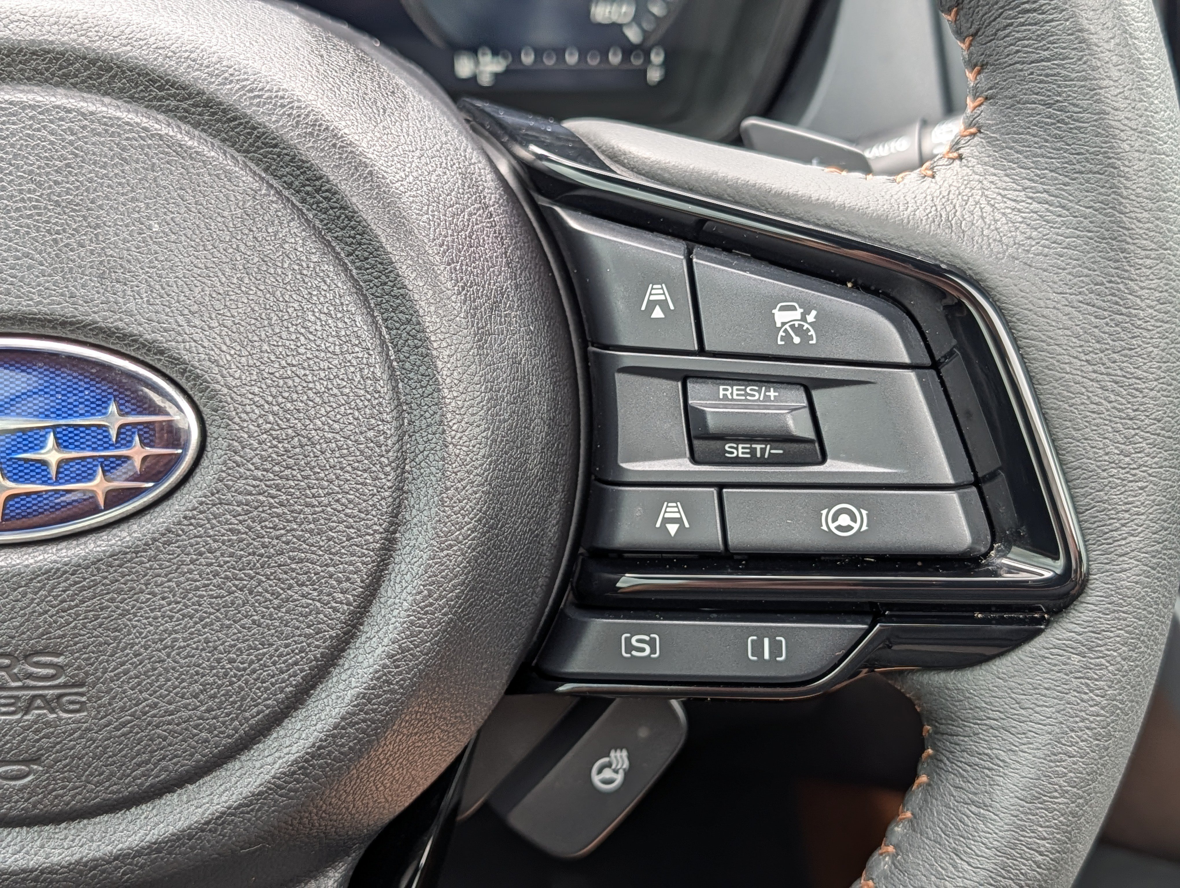 Used 2025 Subaru Forester Touring AWD/4WD image 27