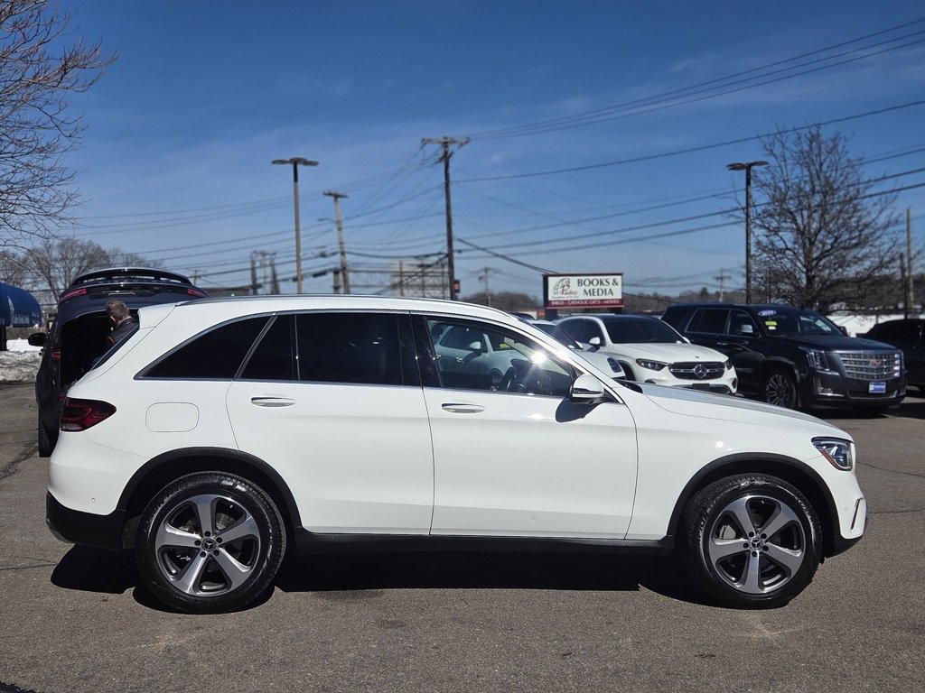 Used 2022 Mercedes-Benz GLC 300 4MATIC w/ Multimedia Package Lite image 7