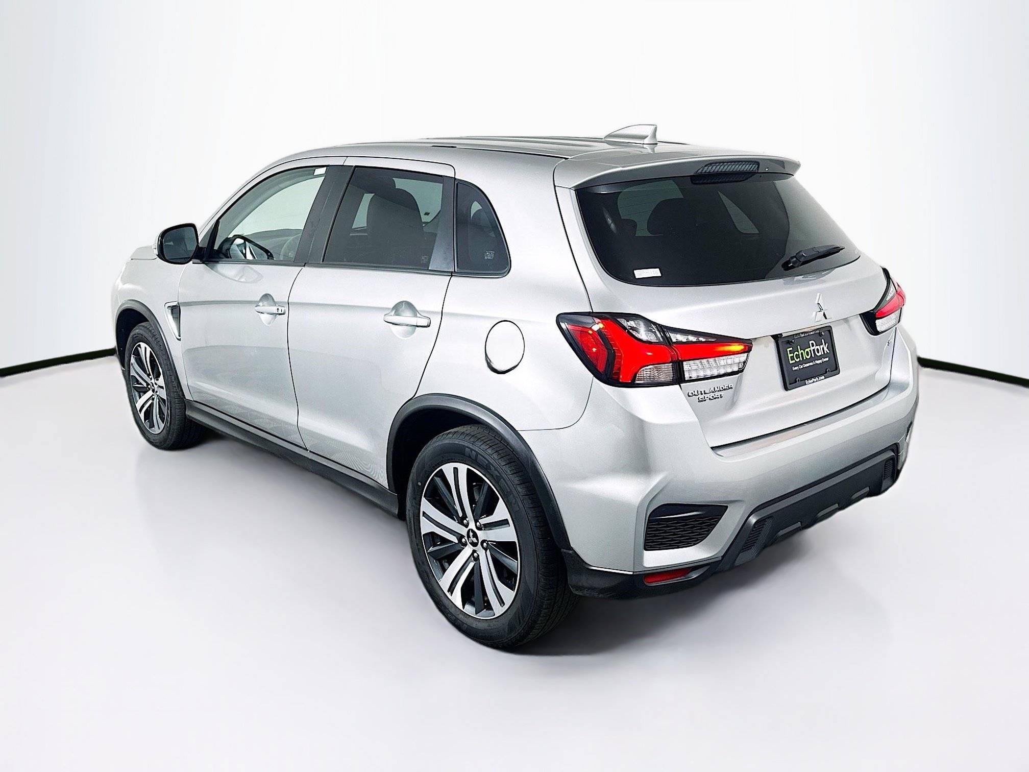 Used 2025 Mitsubishi Outlander Sport AWD image 5