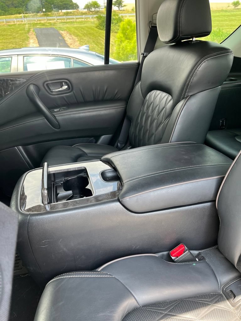 Used 2023 Nissan Armada Platinum w/ Captain's Chairs Package AWD/4WD image 7