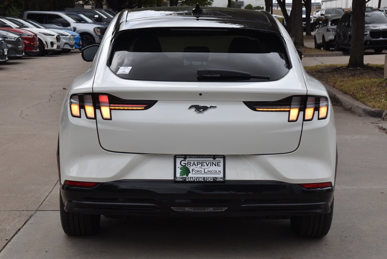 Certified 2023 Ford Mustang Mach-E Premium AWD/4WD image 9