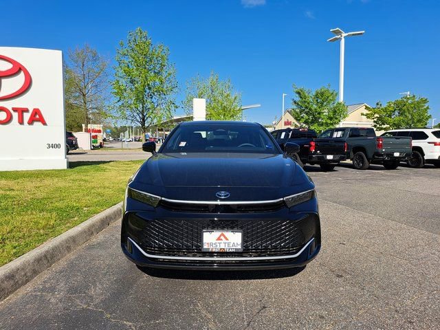 New 2026 Toyota Crown Limited image 3