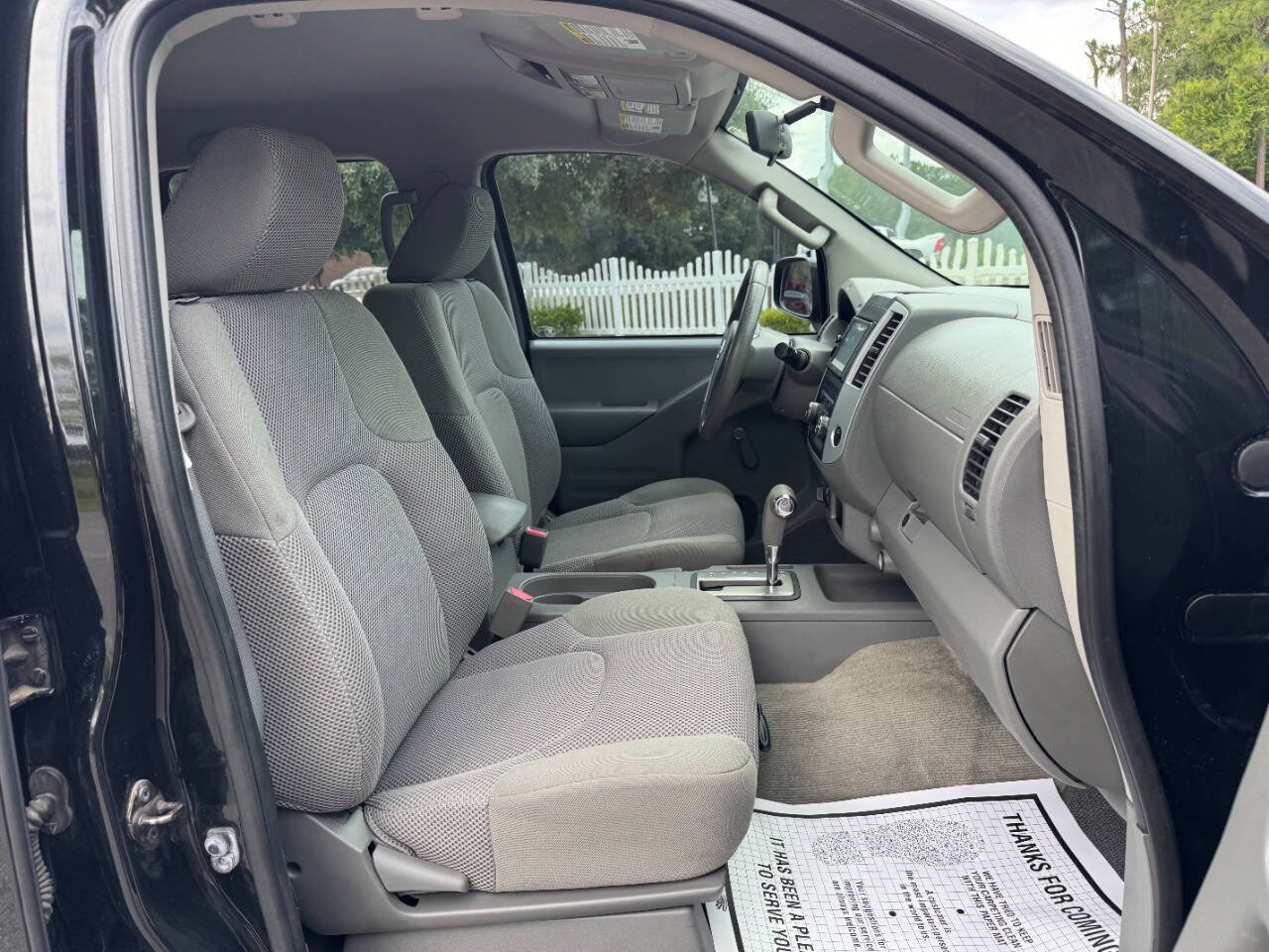Used 2015 Nissan Frontier S AWD/4WD image 16