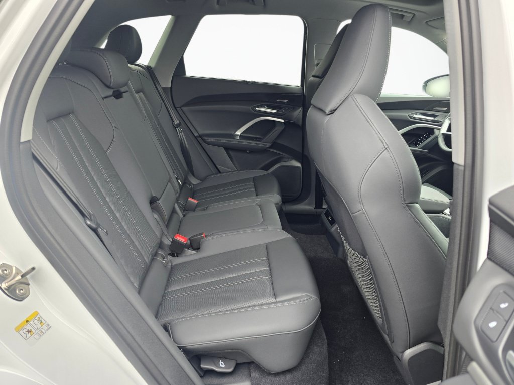 New 2026 Audi Q5 Premium Plus AWD/4WD image 24