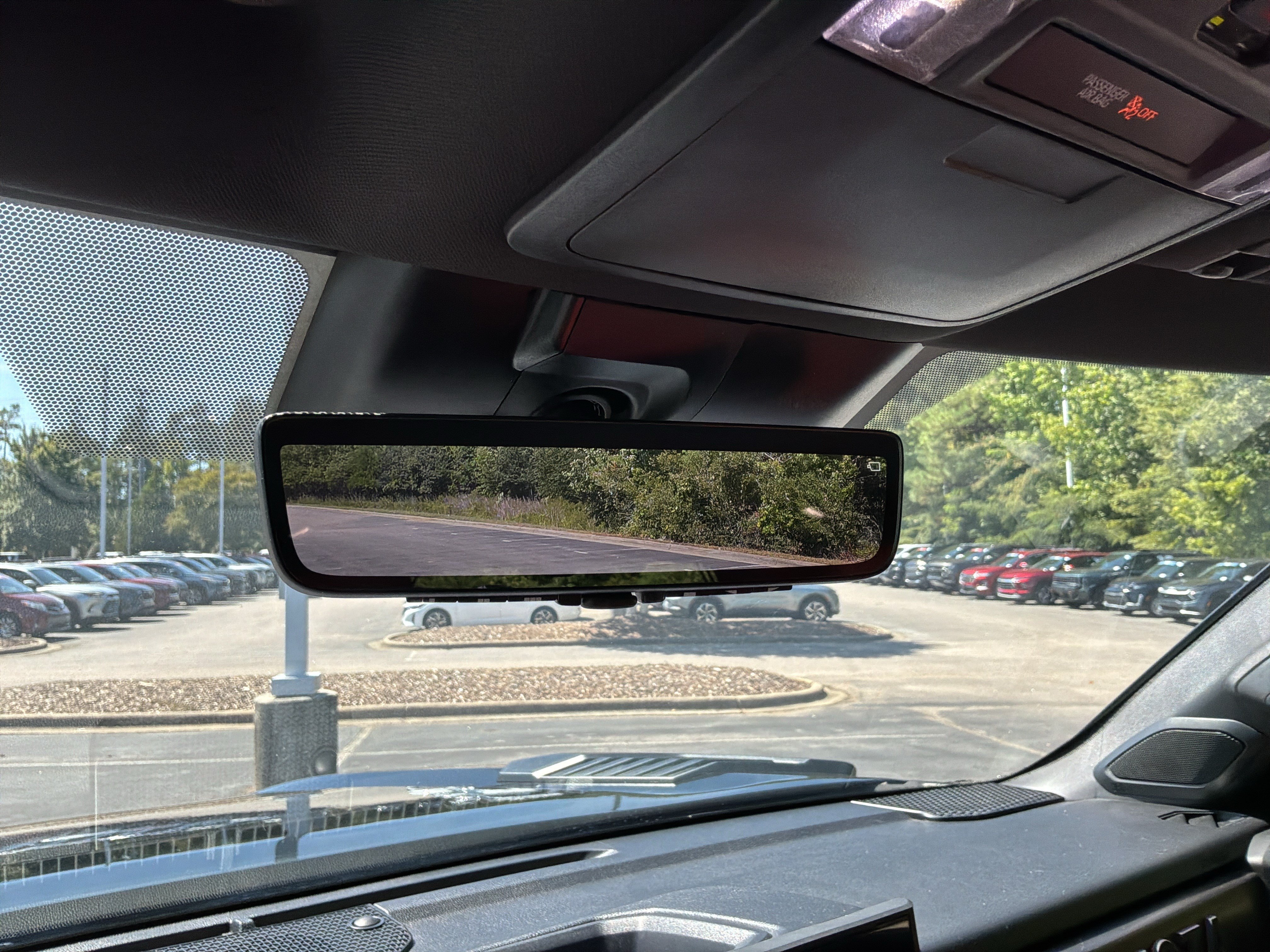 Used 2025 Toyota Sequoia TRD Pro AWD/4WD image 27