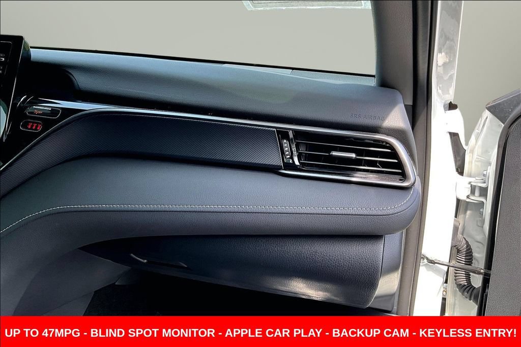 Used 2023 Toyota Camry SE w/ Convenience Package FWD image 25