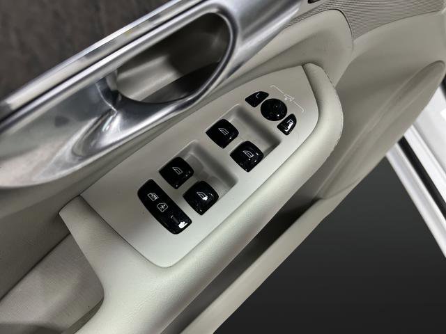 Used 2024 Volvo XC90 B6 Plus w/ Protection Package Premier image 28