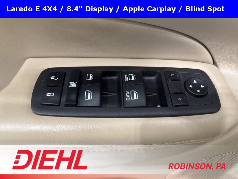 Used 2022 Jeep Grand Cherokee Laredo E image 21