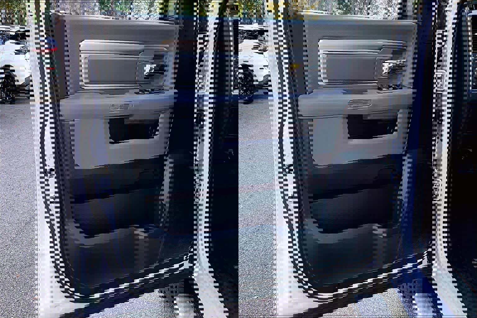 Used 2016 RAM 1500 Big Horn image 23