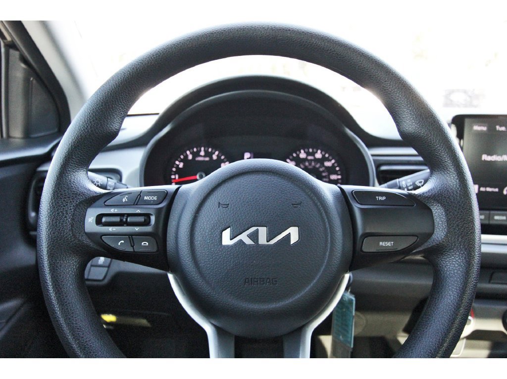 Used 2023 Kia Rio LX FWD image 15