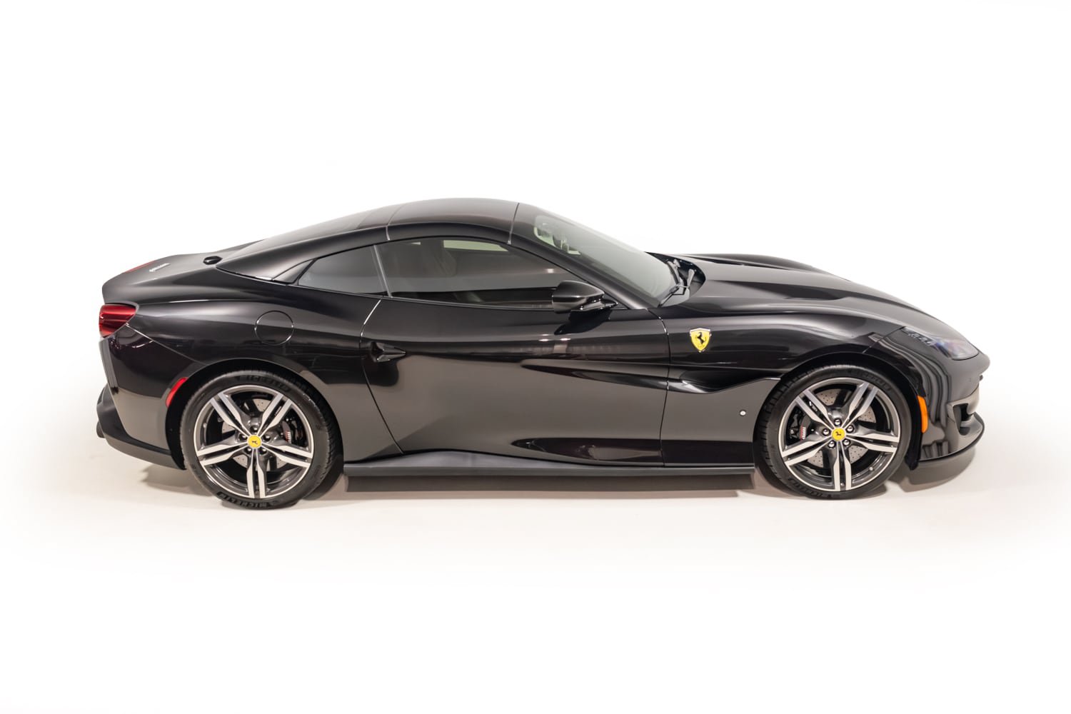 Used 2019 Ferrari Portofino RWD image 8